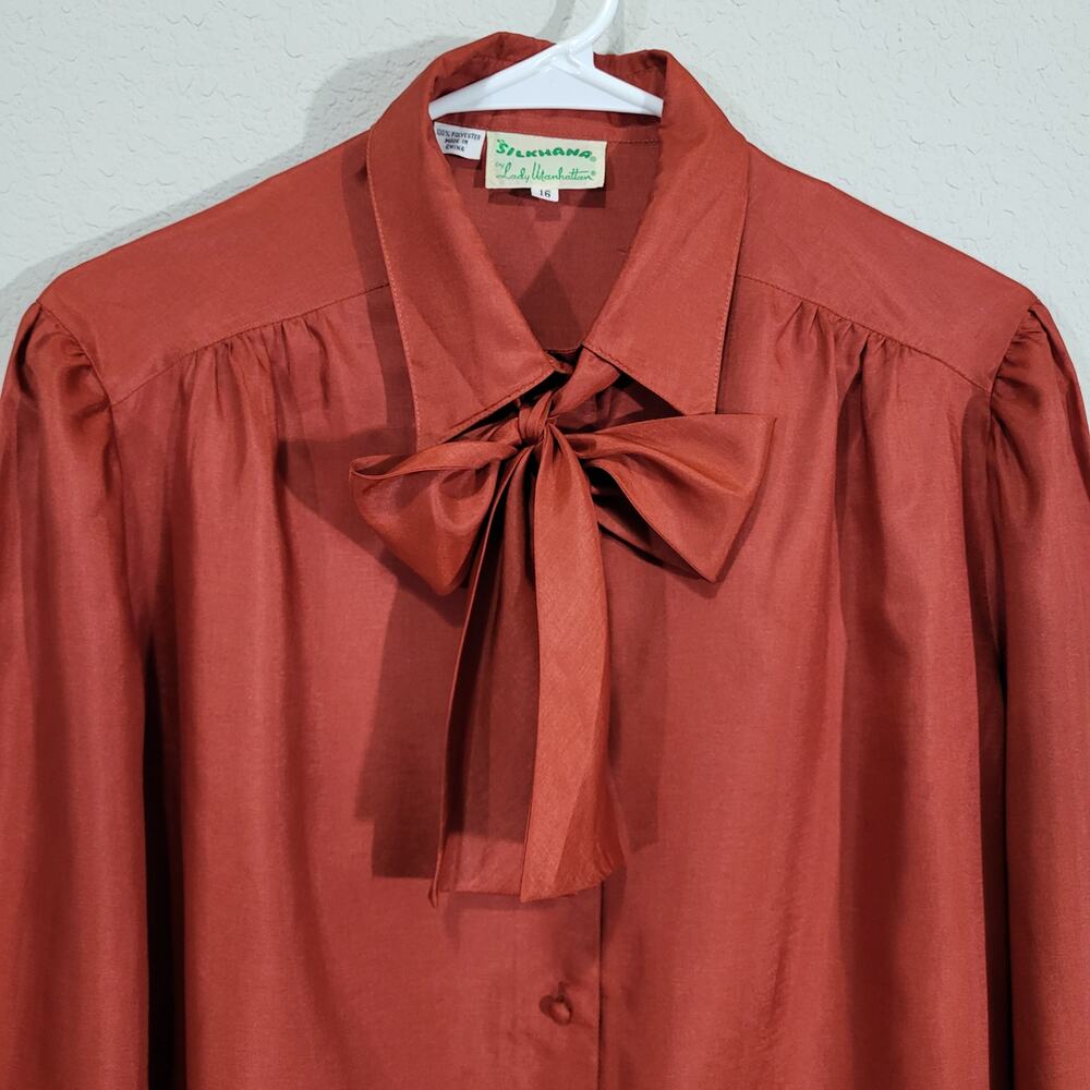 Vintage Blouse Lady Manhattan  Bow Neckline Womens Large Rust Silkhana 80s 90s - Picture 9 of 13